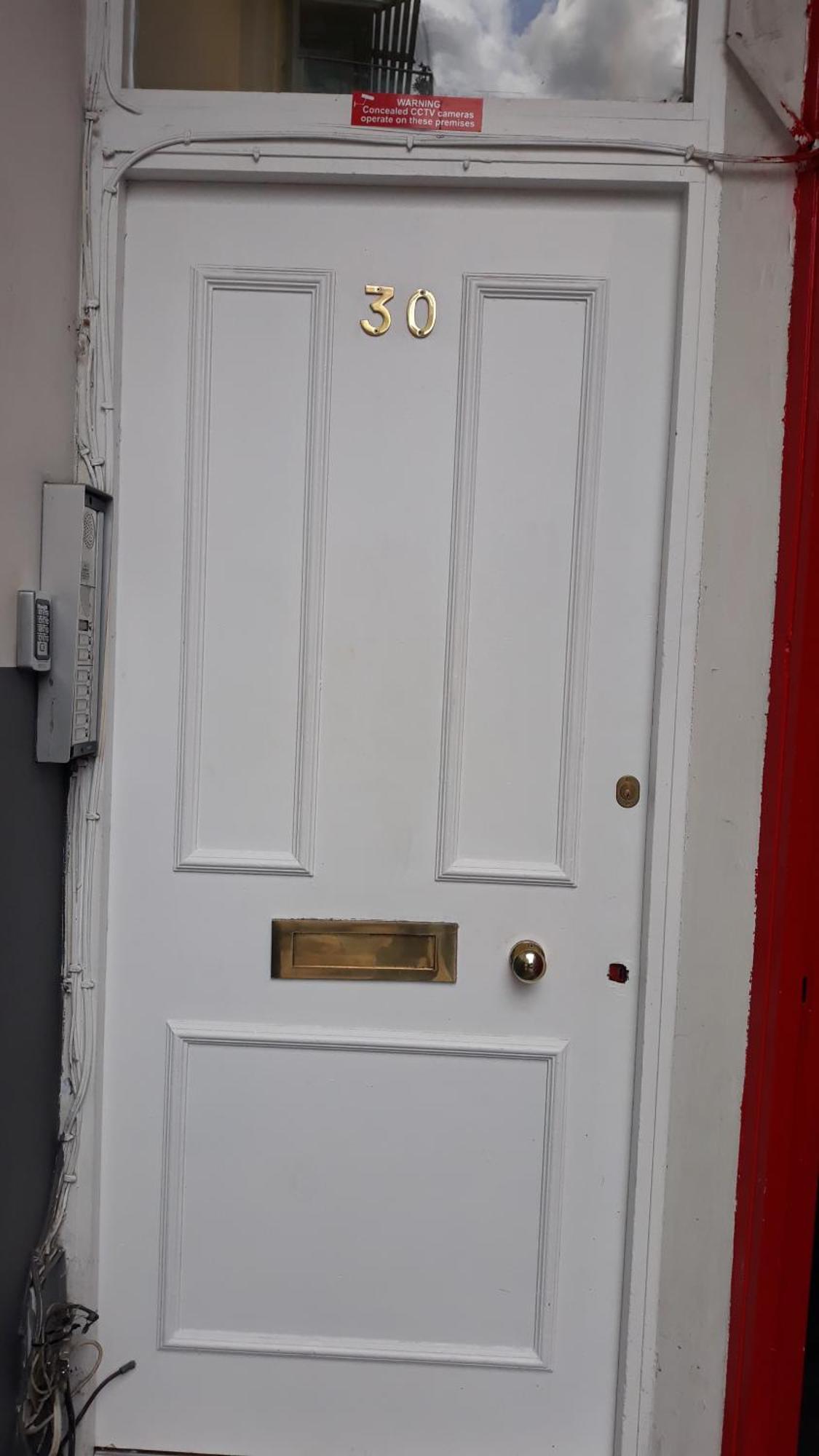 30 Willesden Lane London Exterior photo